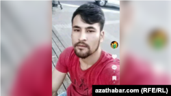 Активист Нурберди Базаров.