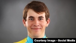 Велогонщик команды Astana Continental Team Артур Федосеев.