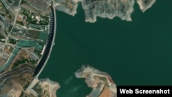 Кемпирабадское водохранилище. 