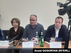 ლიანა კვარჩელია, ასტუმურ ტანია, აზამატ ბაღათელია