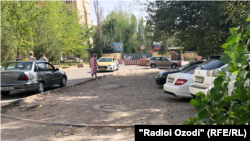 Дүйшөмбүдөгү аскердик шаарча жайгашкан жер.