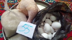 Azyk paýlaryny almak üçin ilatdan gaz we tok tölegleriniň geçirilendigi barada kepilnama soralýar