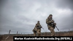 Украінскія памежнікі ў Чарнігаўскай вобласьці. Ілюстрацыйнае фота