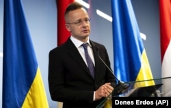 უნგრეთის საგარეო საქმეთა მინისტრი პეტერ სიიარტო