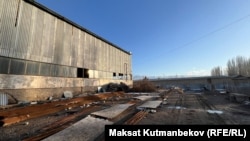 Талас шаарындагы миң орунга эсептелген тигүү цехи курула турган жер