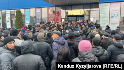 Митинг на рынке "Дордой". 30 ноября 2023 года. 