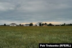 Вид на католический храм в селе Озёрное. Северо-Казахстанская область, 20 июля 2024 года