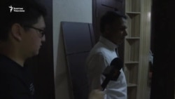 "Жатаканадагы студенттер өтө коркуп турушат"