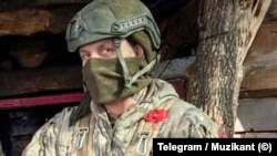 "Sasha muzikanti", Ljubisha Boziq apo Aleksandar Velimiroviq.