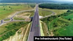 România a depășit în toamna anului trecut „borna” de 1000 km de autostradă, iar guvernarea de la București promite că de acum înainte ritmul construcțiilor va fi și mai rapid. 