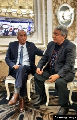 Профессор К.Абакиров менен композитор Т.Казаков. Бишкек. 20.12.2023.