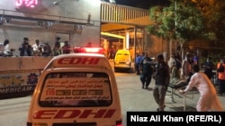 د پېښې ژوبل تنان د کراچۍ جناح روغتون ته لېږدول شوي دي. 