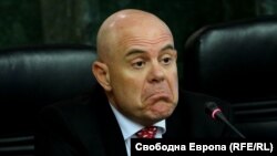 Иван Гешев по време на пресконференцията, на която скъса оставката си