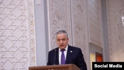 Тажикстандын тышкы иштер министри Сирожиддин Мухриддин.