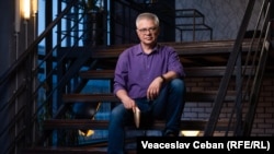 Vitalie Ciobanu gazda podcastului „Cultura la Frontieră”