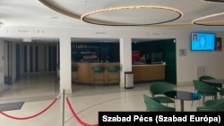 A kaposvári színház büféje