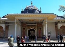 Стамбул шаарындагы айтылуу Топкапы сарайы