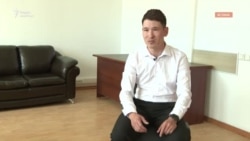 Темирбек ищет брата-близнеца. Их разлучили в роддоме в 1990-х