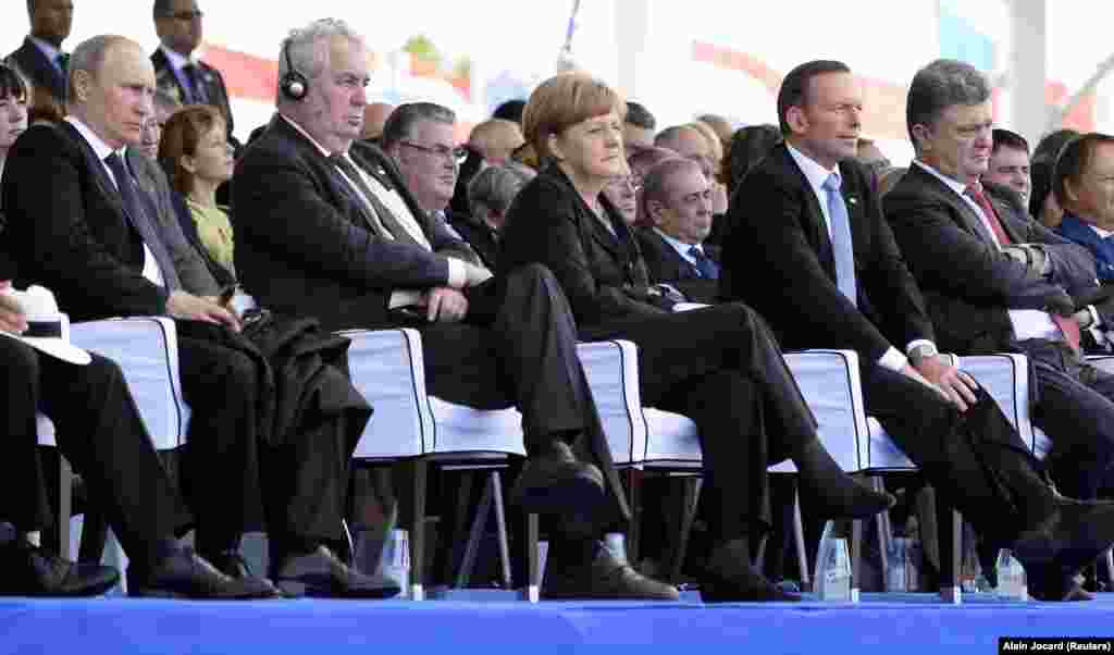 La ceremoniile din 2014 au participat președinții Rusiei - Vladimir Putin, Cehiei - Milos Zeman (al doilea din stânga), al Ucrainei - Petro Poroșenco, cancelarul Germaniei - Angela Merkel, premierul Australiei - Tony Abbott (al doilea din dreapta).