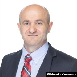 Дзуцати Валерий