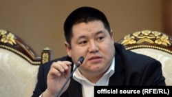 Семетей Аманбеков.