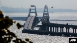 Крымский мост, архивная фотография