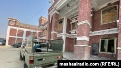 د ډېسېمبر پر ۱۲مه د خيبر پښتونخوا د ډېره اسماعيل خان په درابڼ کې د پوليسو تاڼې ته جوخت وسلوال بريد کې ۲۳ پوځيان ووژل شول.