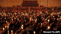 Așa arătau comemorările din Victoria Park, la Hong Kong, în urmă cu aproape un deceniu.