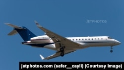 Самолет Bombardier Global 6500, серийный номер 60016, бортовой номер RA-73573.