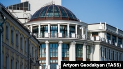 Здание учебного корпуса НИУ-ВШЭ