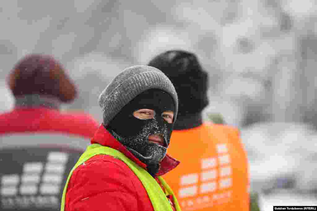 "Тазалыктын" жумушчулары иш учурунда&nbsp;