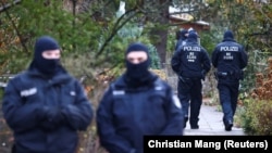 Немис полициясы. Иллюстрация.