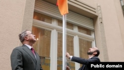 ՀՀ ԱԳ նախարար Արարատ Միրզոյանի և Լյուքսեմբուրգի ԱԳ նախարար Քսավյե Բետելի մասնակցությամբ Լյուքսեմբուրգում կայացել է ՀՀ գրասենյակի պաշտոնական բացման արարողությունը