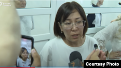 Активистка Айгерим Тлеужанова в суде после оглашения приговора по делу о захвате аэропорта