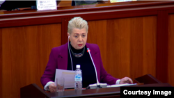 Елена Калашникова.