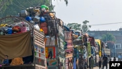 پاکستان او ايران له تېرو دوو کلونو راهیسې د افغان کډوالو ايستلو ته زور ورکړی دی - انځور له ارشیفه
