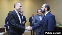 Switzerland - Foreign Ministers Hossein Amir-Abdollahian of Iran and Ararat Mirzoyan of Armenia meet in Geneva, February 27, 2023.