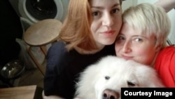 Сулейманова Седа а, цуьнан доттагI Патяева Лена а