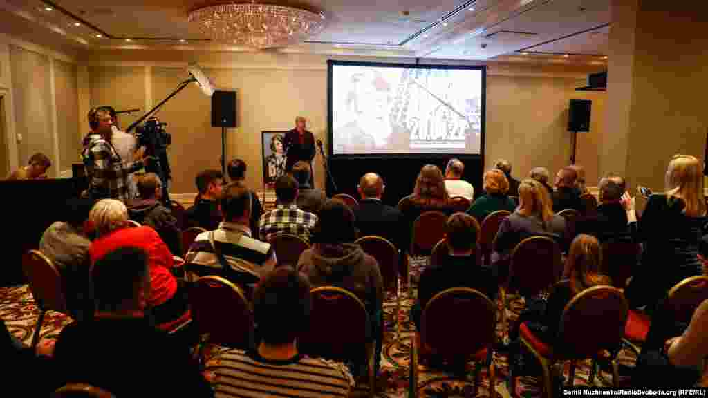 Журналісти проєкту &laquo;Схеми&raquo; (Радіо Свобода) опублікували фільм-розслідування &laquo;Віра&raquo; до річниці загибелі своєї колеги. Презентація фільму відбулася у Києві 29 квітня