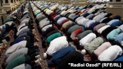 Намози Иди Қурбон (Азҳо) дар Тоҷикистон. Акс аз соли 2023