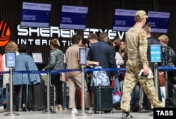 Аеропорт «Шереметьєво» став фільтраційним табором для українців. Ілюстраційне фото