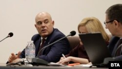 Главният прокурор Иван Гешев, говорителката му Сийка Милева и заместникът му Борислав Сарафов.