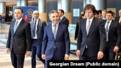 მმართველი პარტიის ლიდერები ირაკლი ღარიბაშვილი, ბიძინა ივანიშვილი, ირაკლი კობახიძე