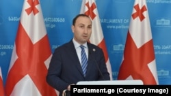 ანრი ოხანაშვილი, პარლამენტის იურიდიულ საკითხთა კომიტეტის თავმჯდომარე 