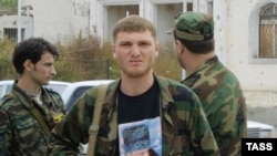 Соьлжа-ГIала, президентан харжамашна кечлуш. 2003 шо, гIадужу-беттан 4-гIа