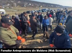 Președinta Maia Sandu printre cei care au sădit puieți în prima zi a campaniei de primăvară de împădurire, 10 martie.