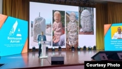 КТМУнун профессору Кубатбек Табалдыев. Барнаул. 19.10.2023.