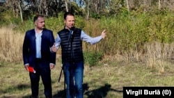 În imagine, primarul Sectorului 3, Robert Negoiță (dreapta) și primarul Sectorului 2, Rareș Hopincă.