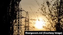 Autoritățile au atenționat consumatorii despre informațiile false care circulă pe rețele, referitoare la posibile întreruperi de curent în următoarele zile.