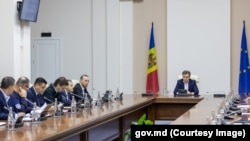 Pe 4 octombrie, CSE a completat prevederea cu „surse online care sunt utilizate în războiul informațional contra Republicii Moldova”
